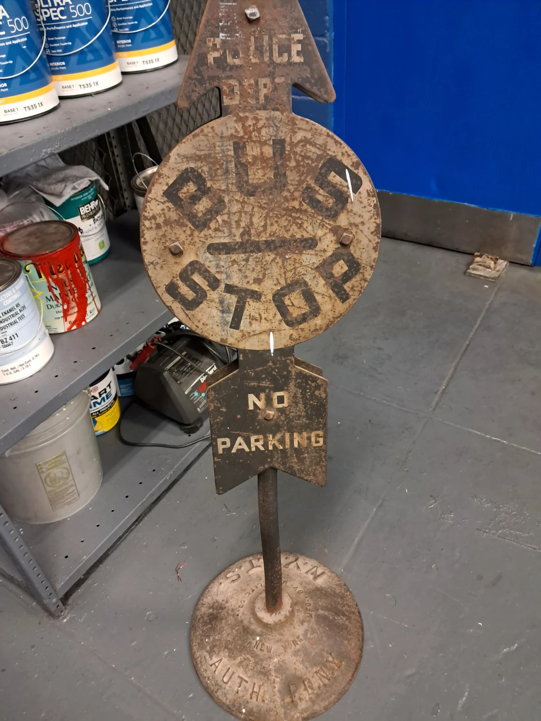 Vintage Bus Stop Police Dept No Parking Sign - photo 3