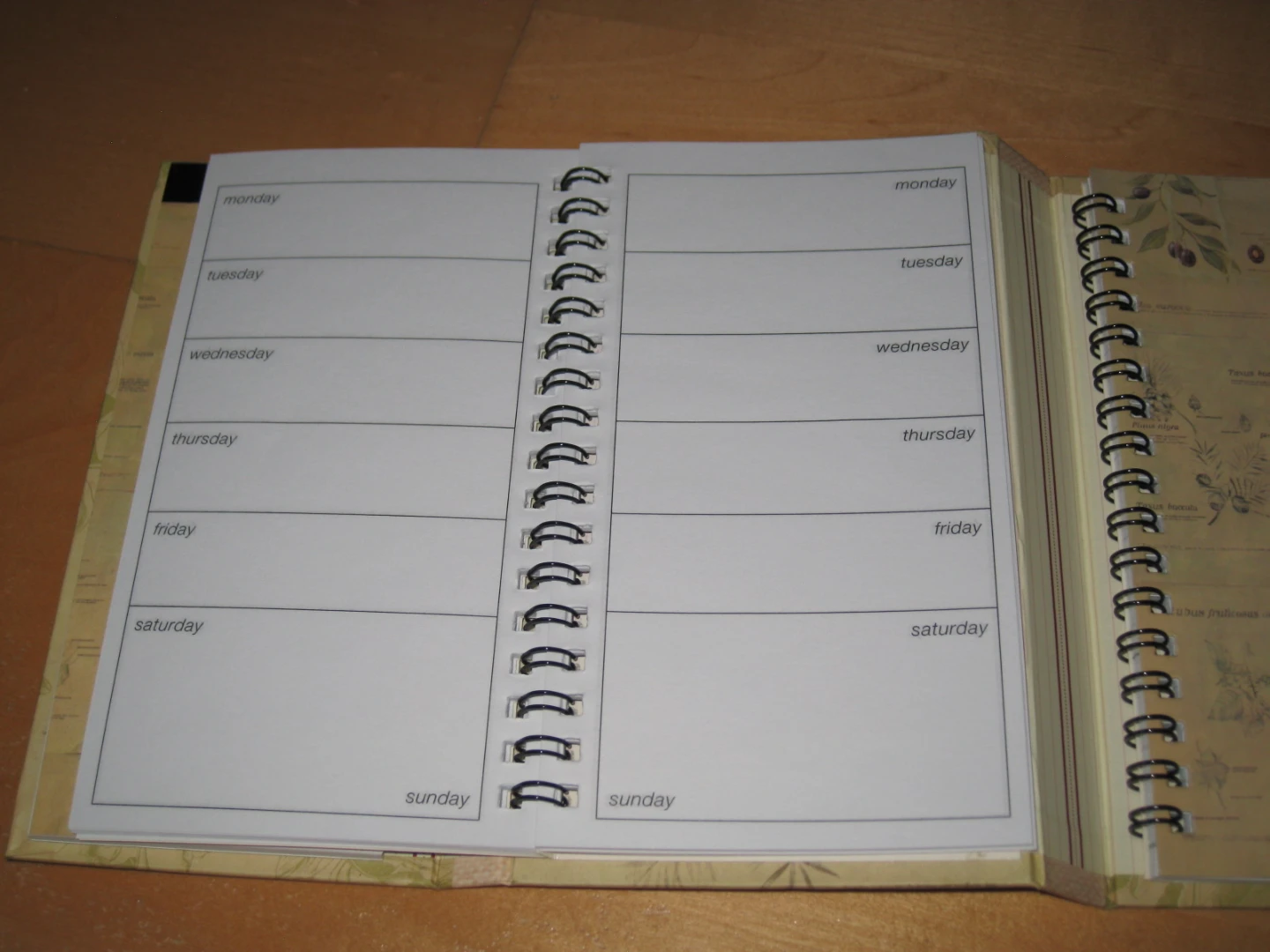 NEW Tri Coastal Notebook Magnetic Daily Agenda Organizer - photo 5