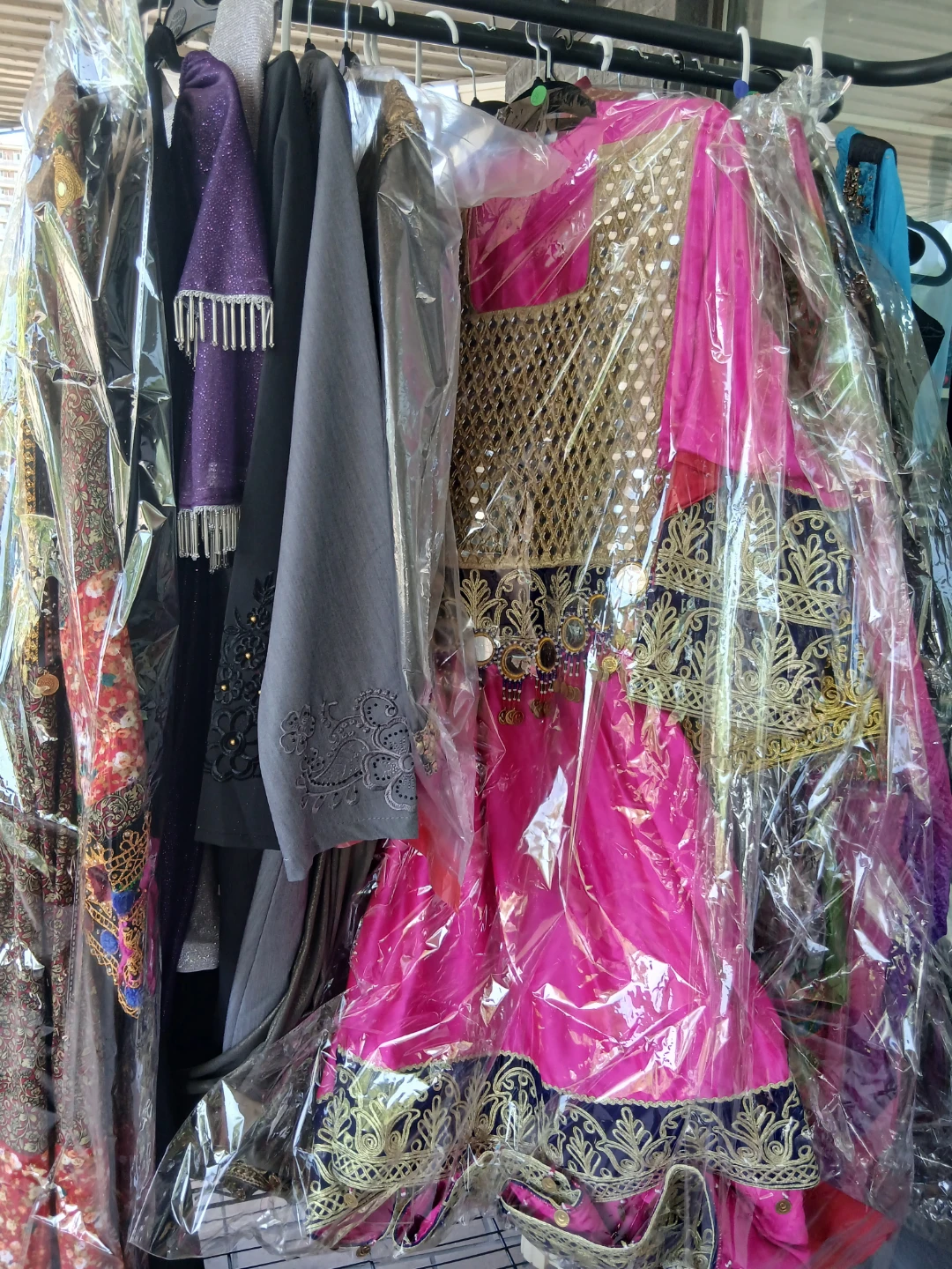 Girls' Traditional Dresses - photo 4