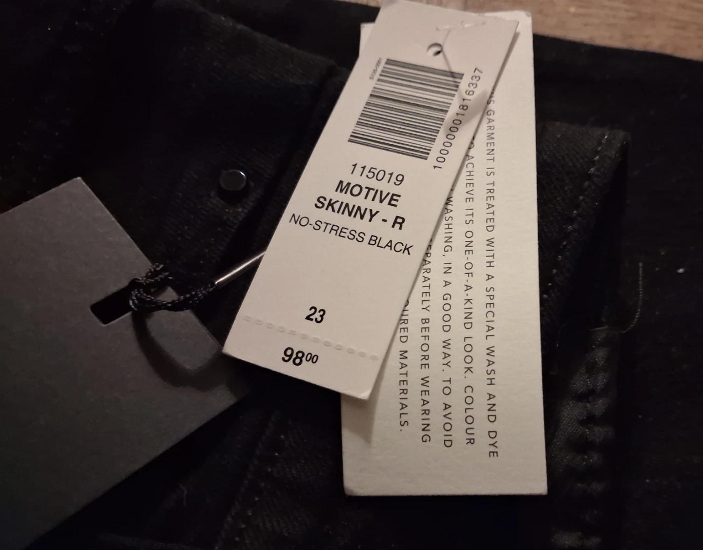Aritzia "Motif" Skinny Jeans - Black - photo 3