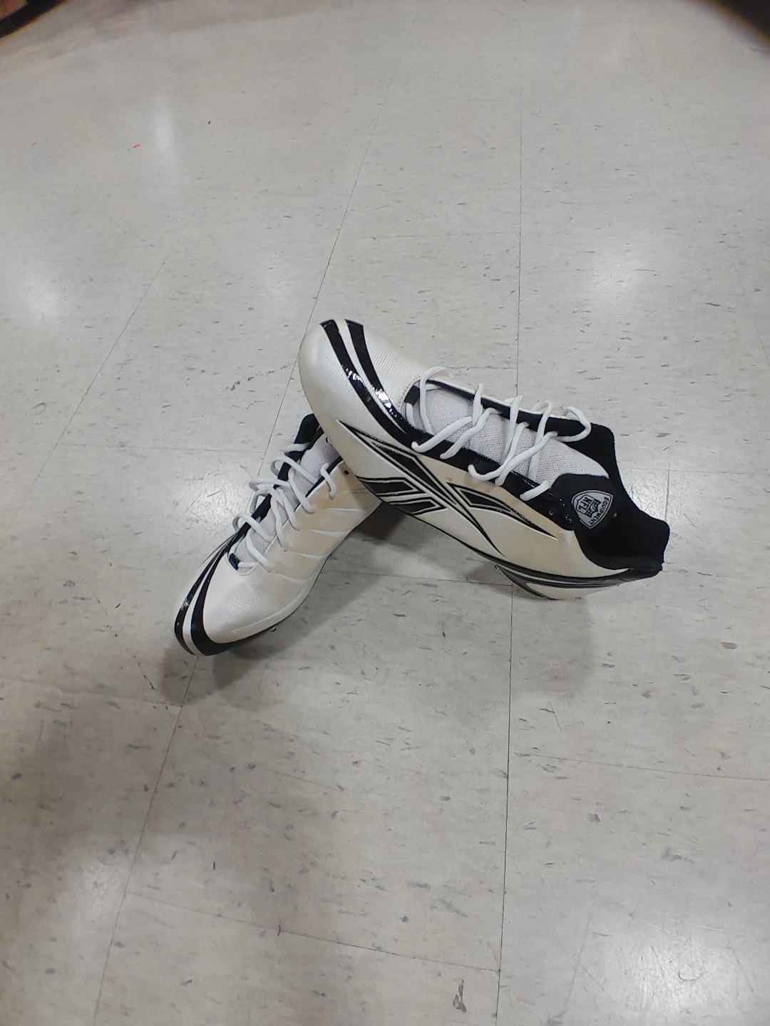 Reebok NFL Equipment Football Cleats Men's Size 15 - photo 4