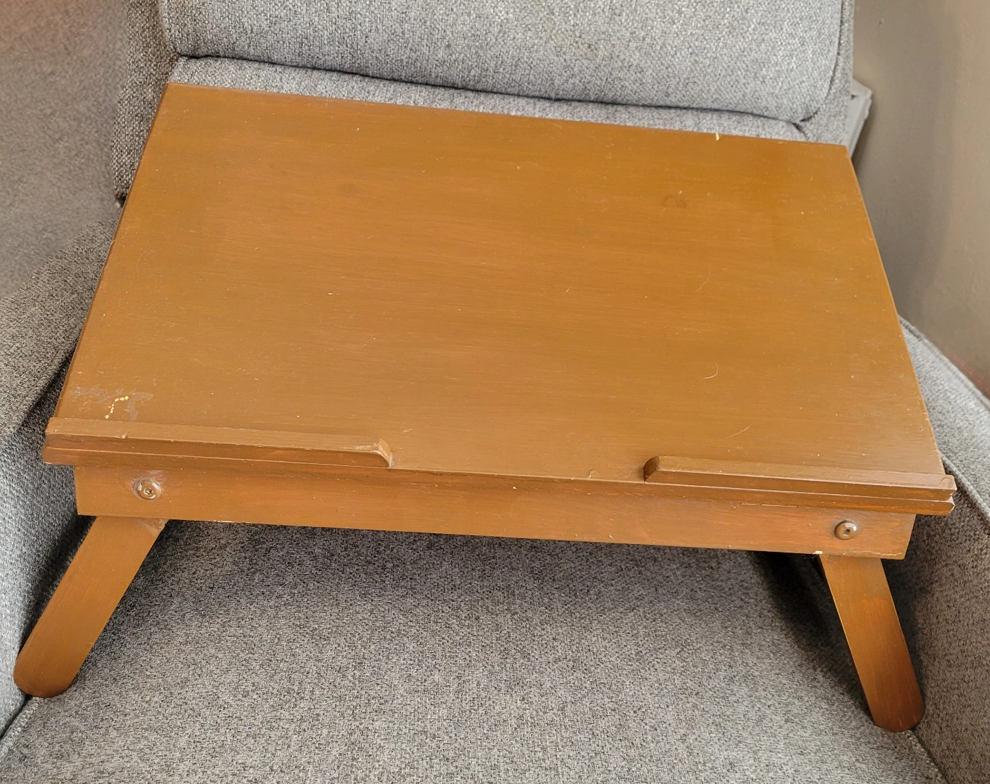 Sturdy Wooden Lap Table - photo 4