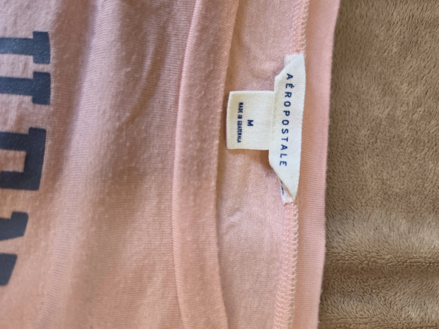 Bench T-Shirt & Aeropostle- Size M - photo 2