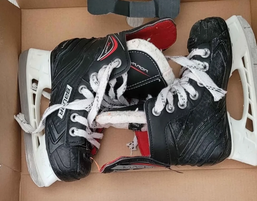 Youth Hockey Skates Y9 and Y11 available - photo 3