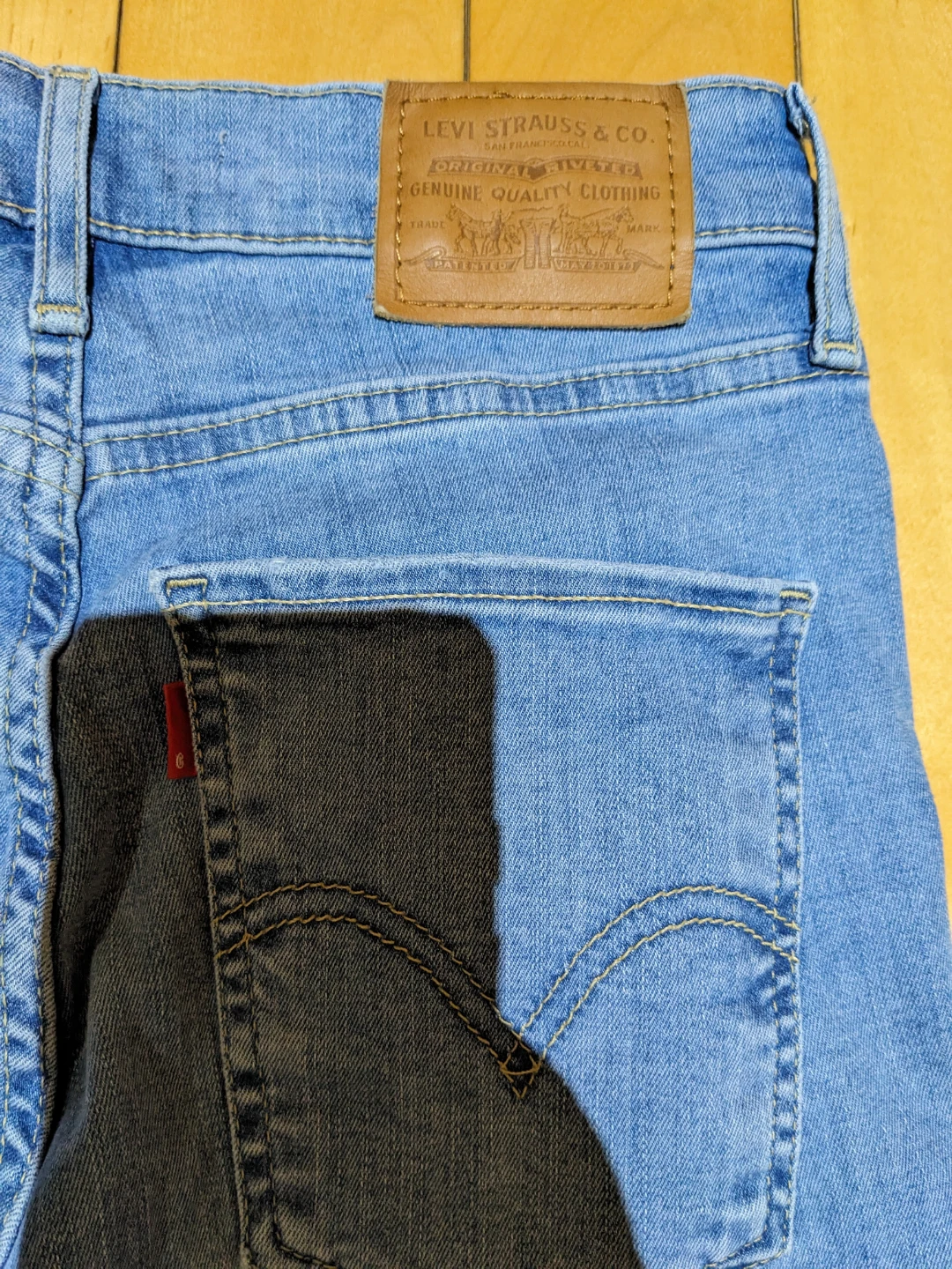 Women's Levi's 721 High-Rise Skinny Jeans.