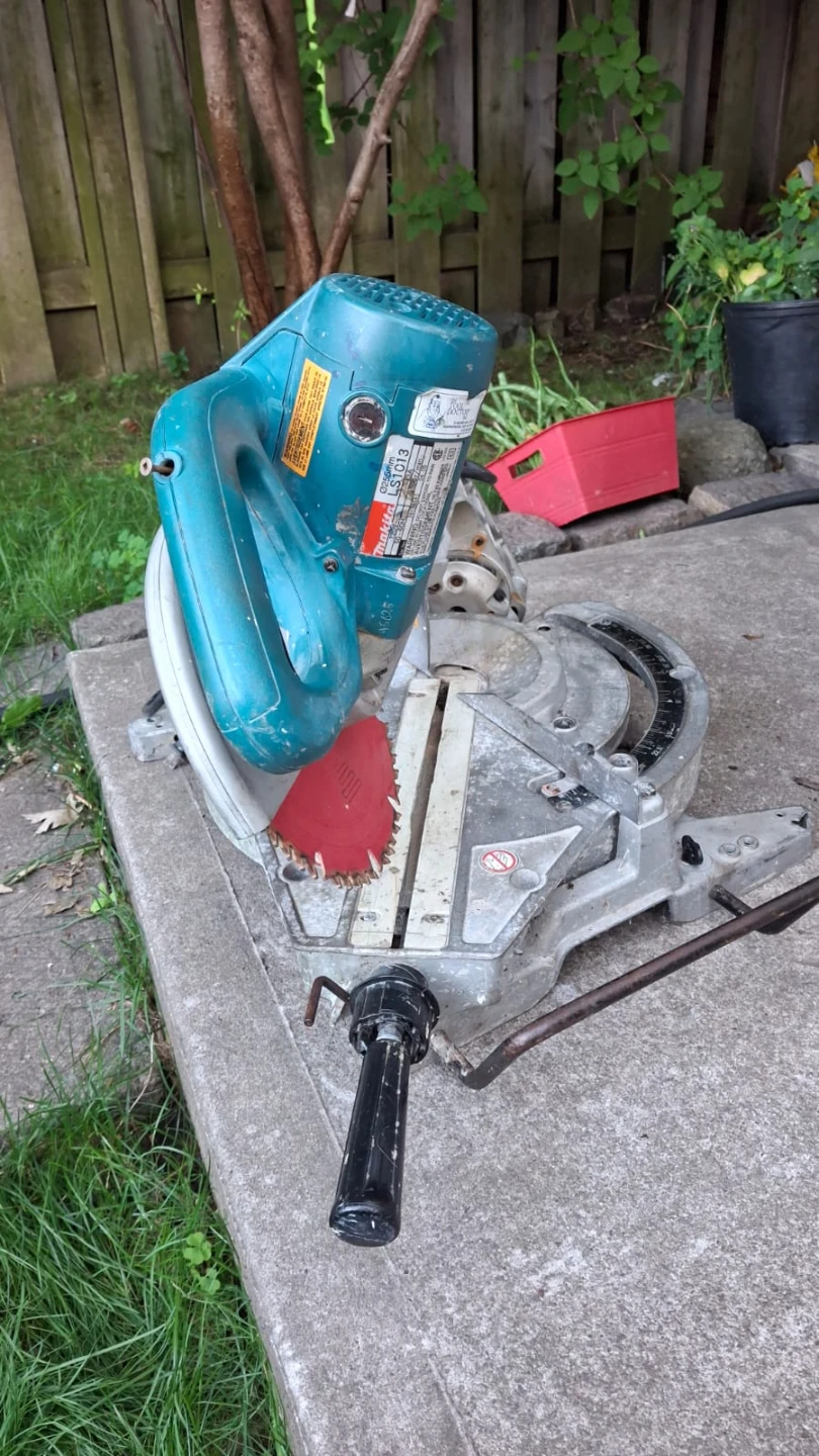 Makita Miter Saw - photo 5