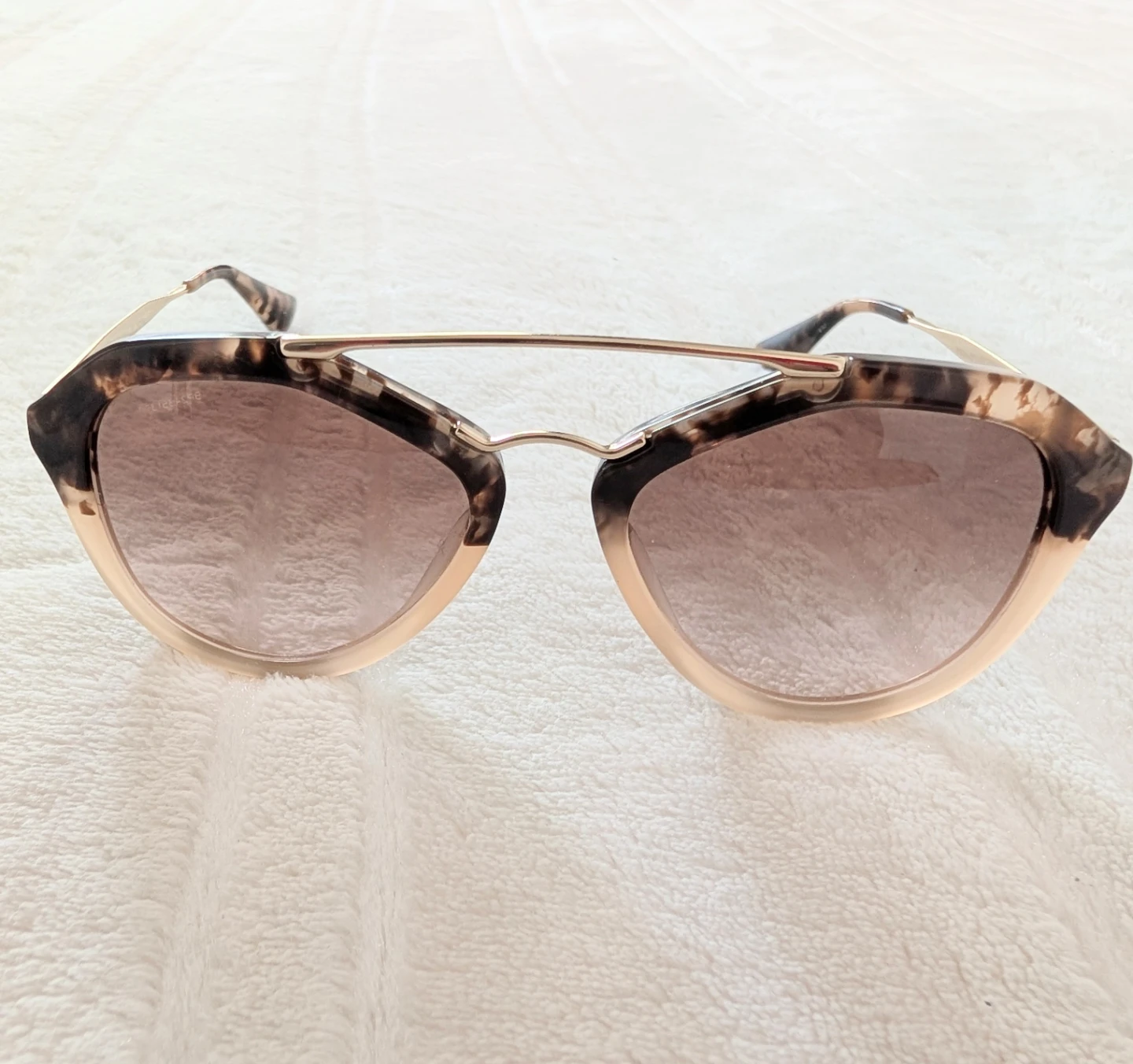 Prada Brown/Beige Acetate SPR12Q Gradient Cat Eye Sunglasses