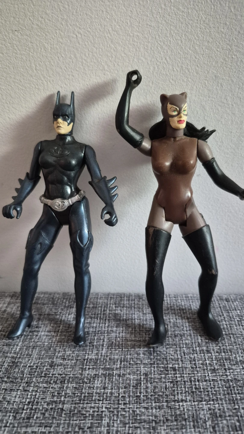 DC Comics Batman & Catwoman Action Figures