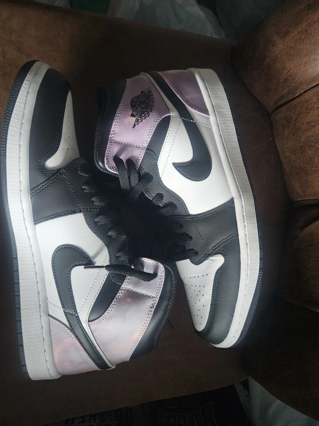Mens Air Jordan 1 Mid SE