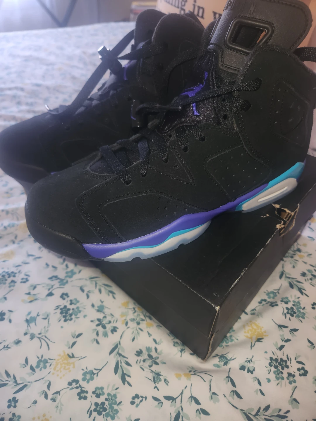 Air Jordan 6 Retro (GS) Black/Purple Size 6.5Y