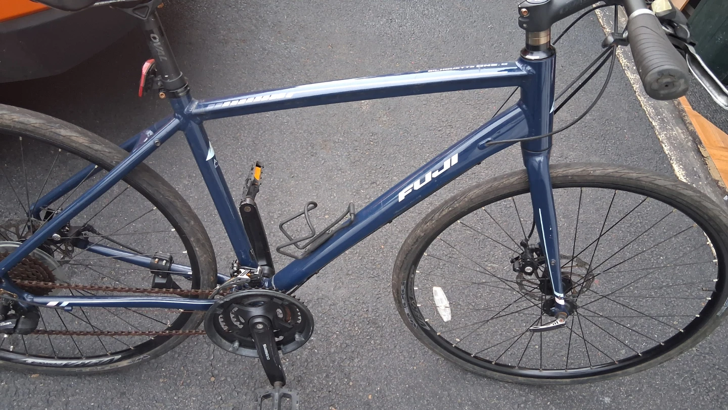 Fuji Silhouette One.9 Hybrid Bike - photo 2