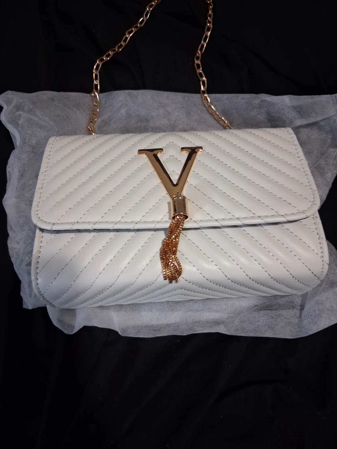 White Shoulder Bag with Gold Chain