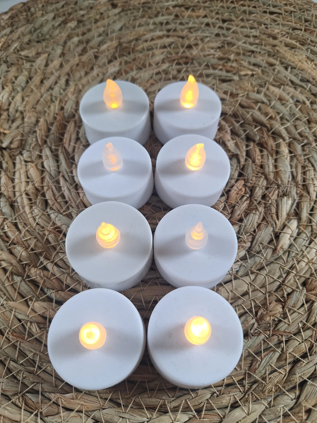 Set of 8 LED Tea Lights