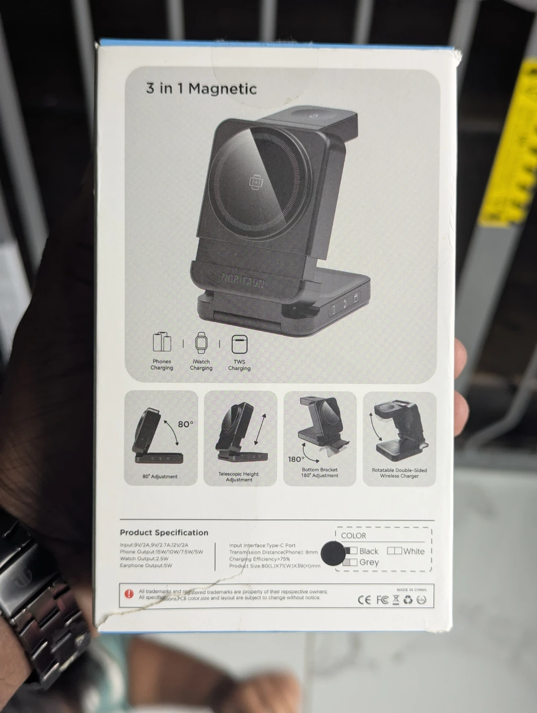 Fast magnetic wireless charging station 3 in 1 - photo 2