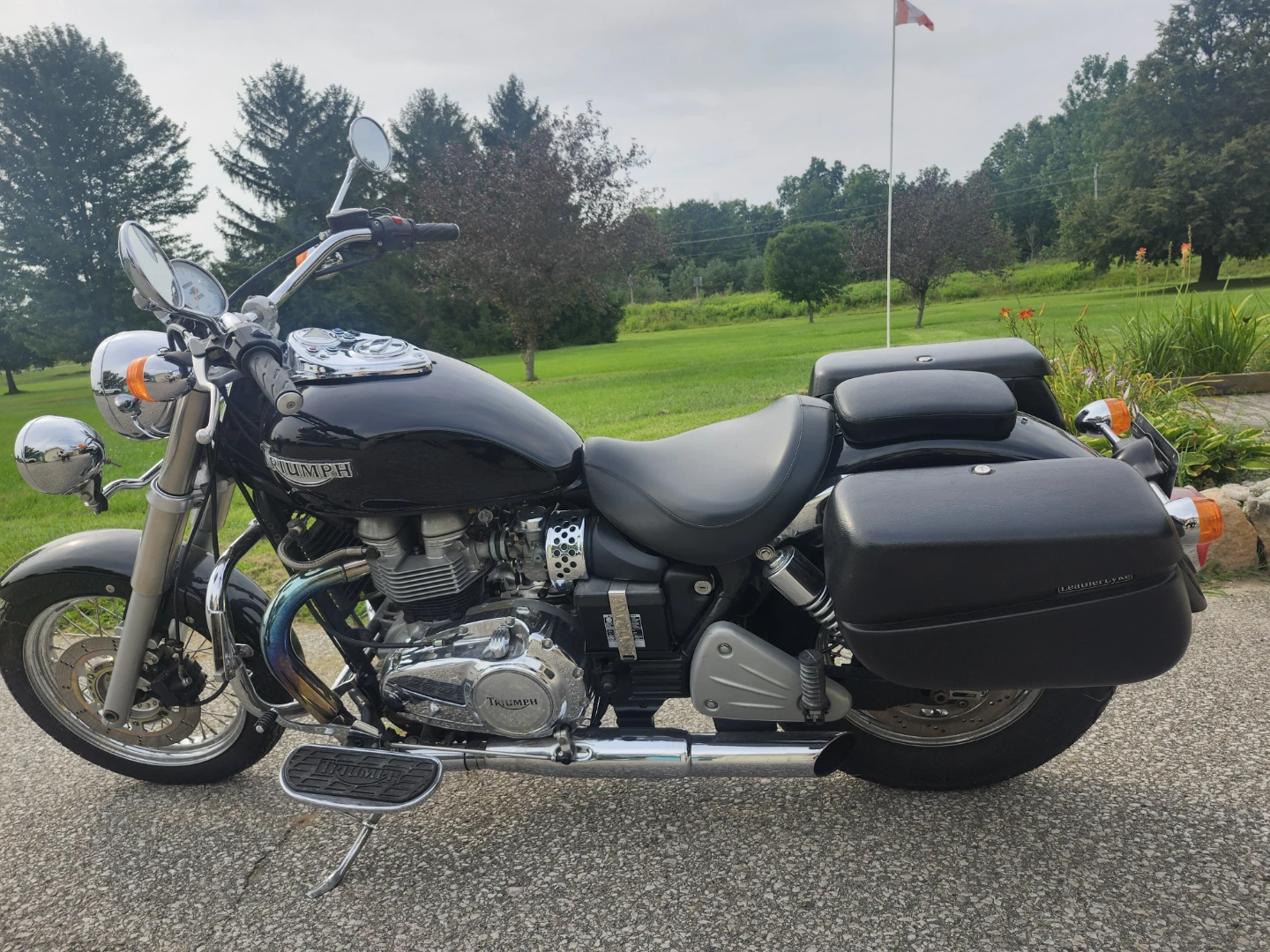 2004 Triumph Boneville America