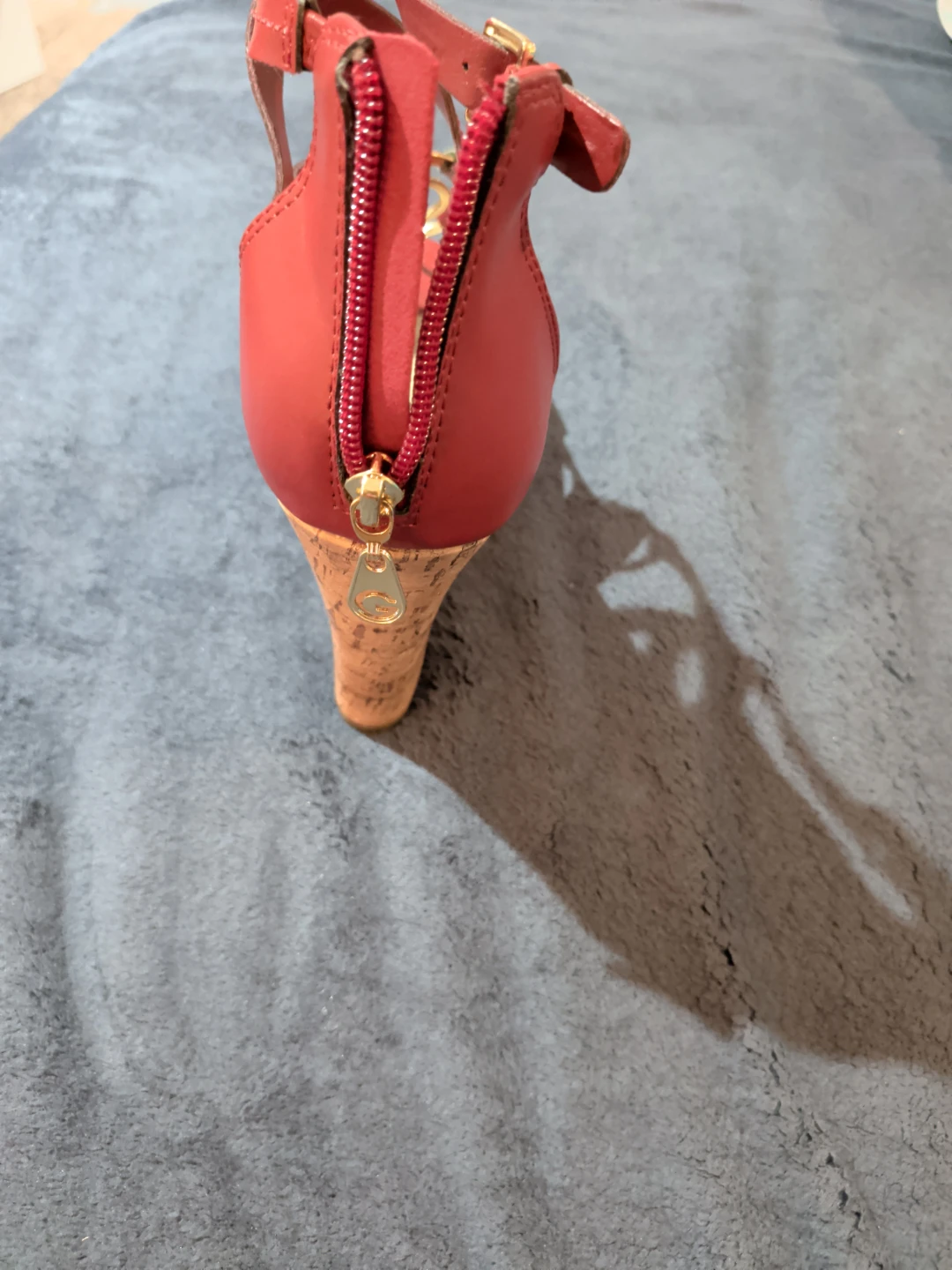 New GBG Los Angeles Red Wedge Sandals - photo 4