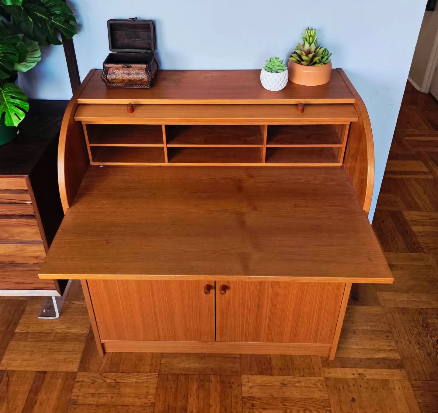 MCM Teak Roll Top Secretary Desk With Pull Out Extension - photo 3