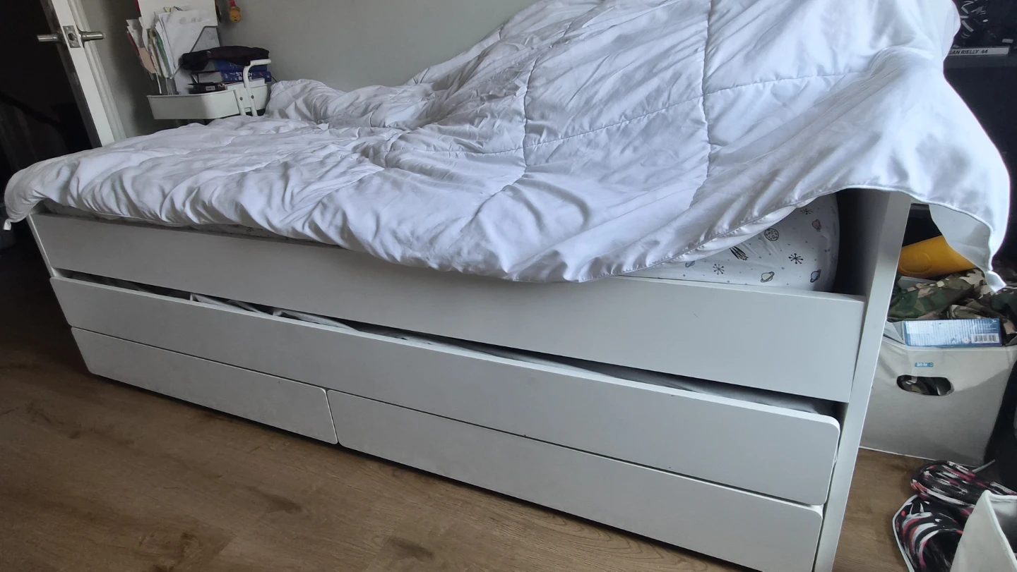 Ikea White Daybed with Storage Drawers - photo 3
