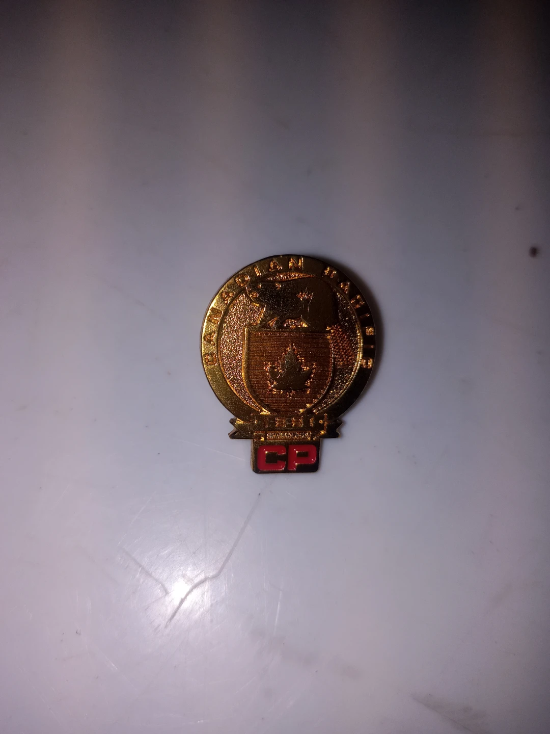 Canadian Pacific Collectible Pin - 1881d - photo 3
