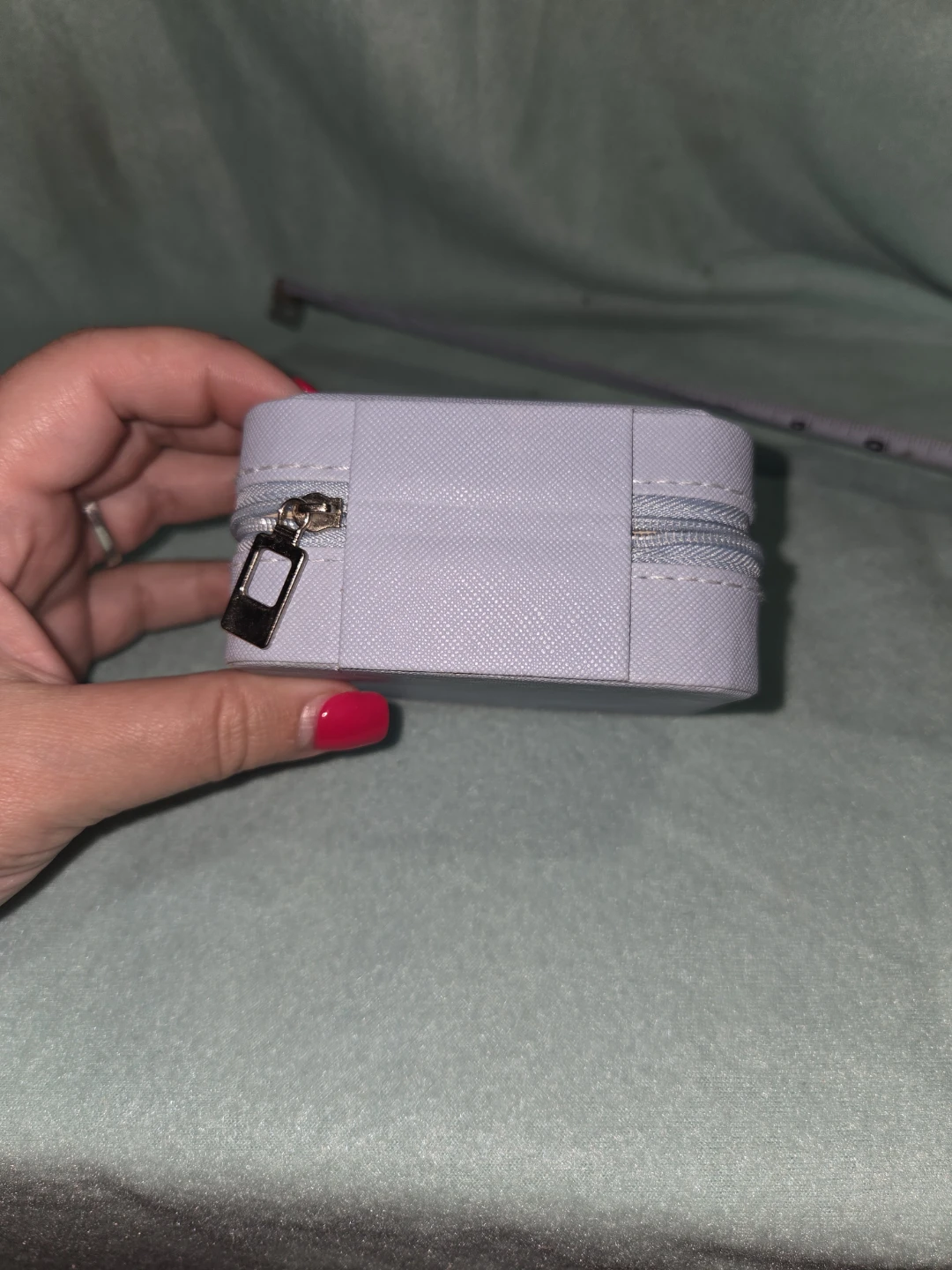 Light Blue "M" Jewelry Travel Box - photo 5