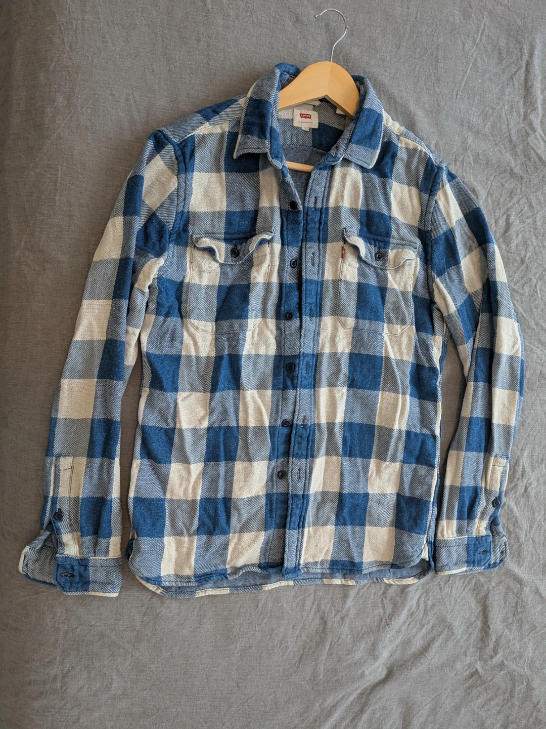 Levi's Plaid Button-Up Shirt - Blue & Cream