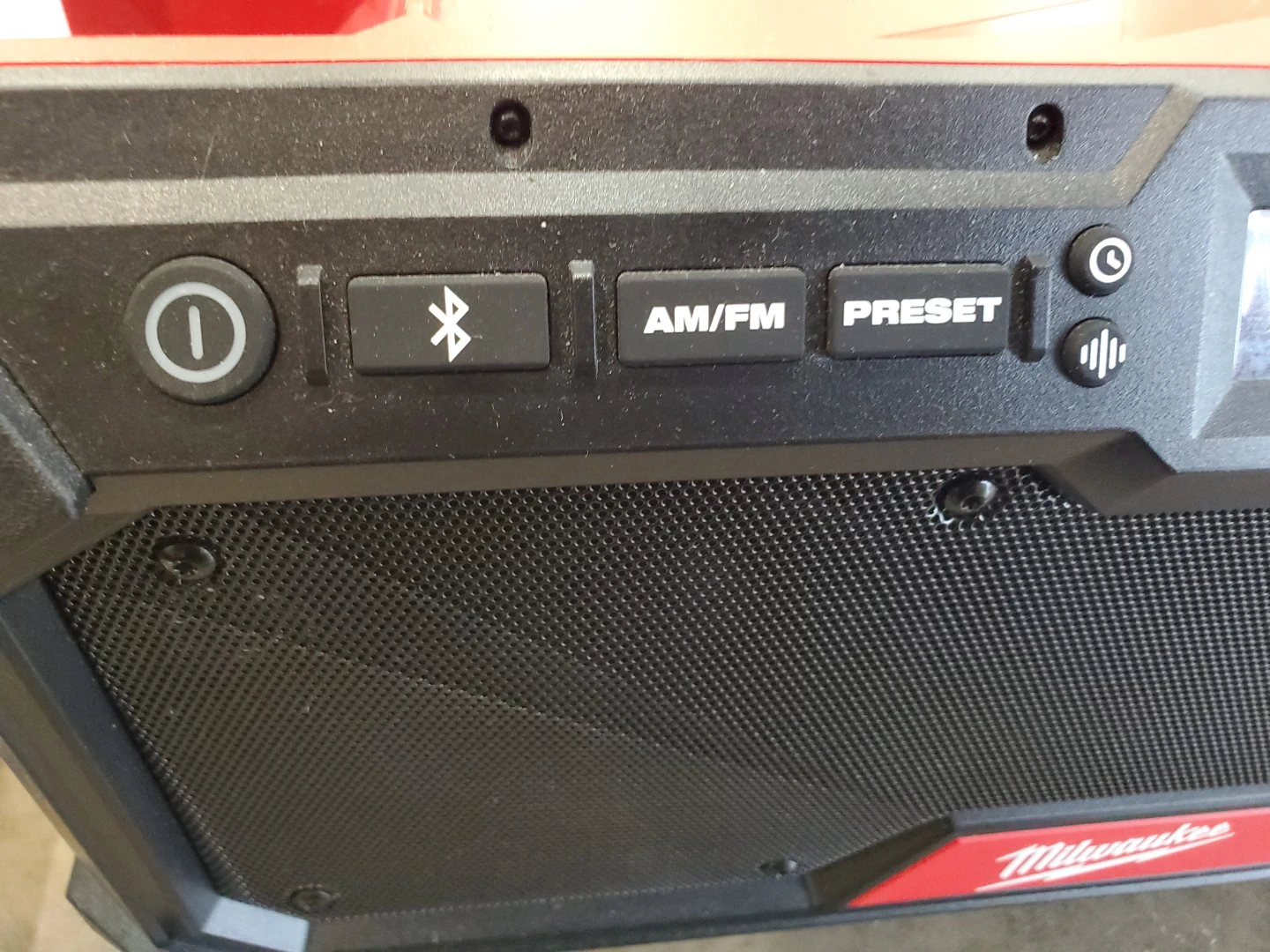 Milwaukee M18 Bluetooth Radio - photo 2