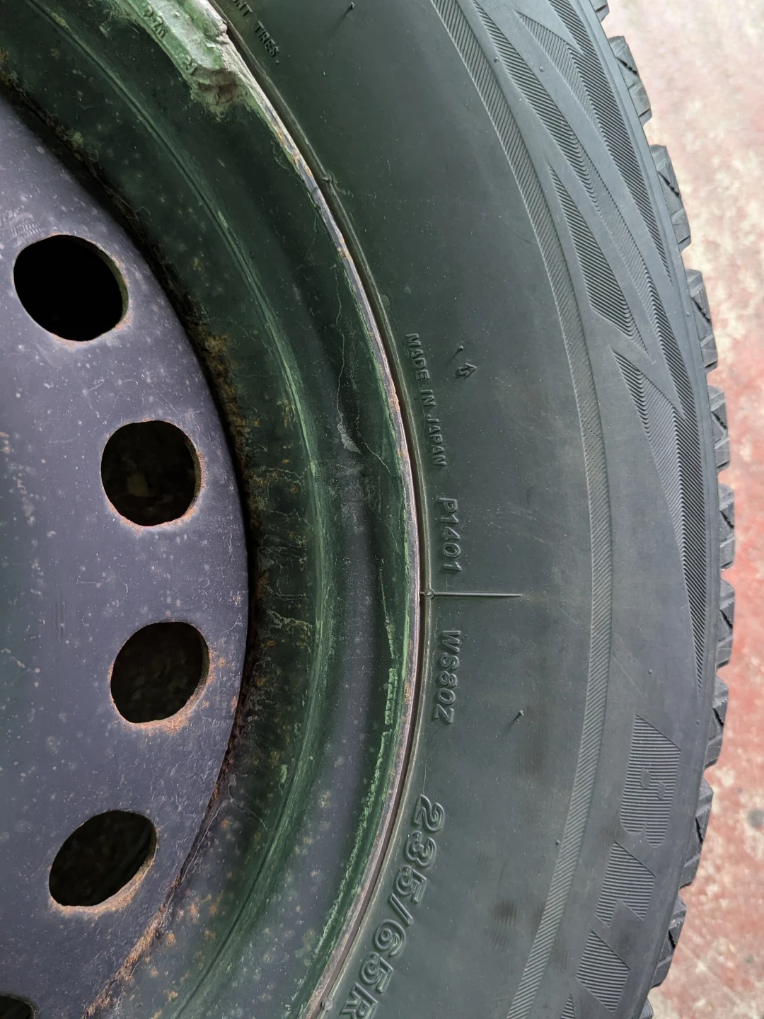 Bridgestone Winter Tire and Rim - photo 3