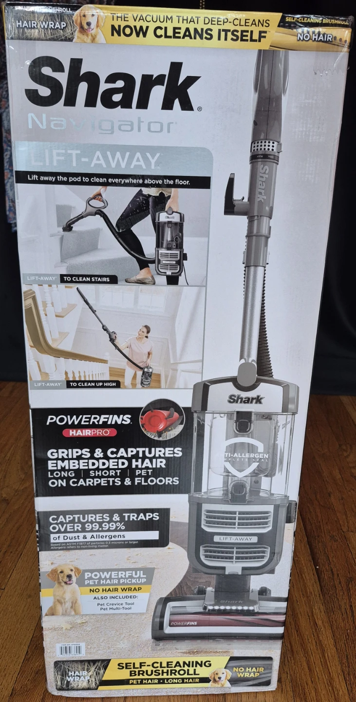 Shark Navigator Lift-Away Vacuum Cleaner