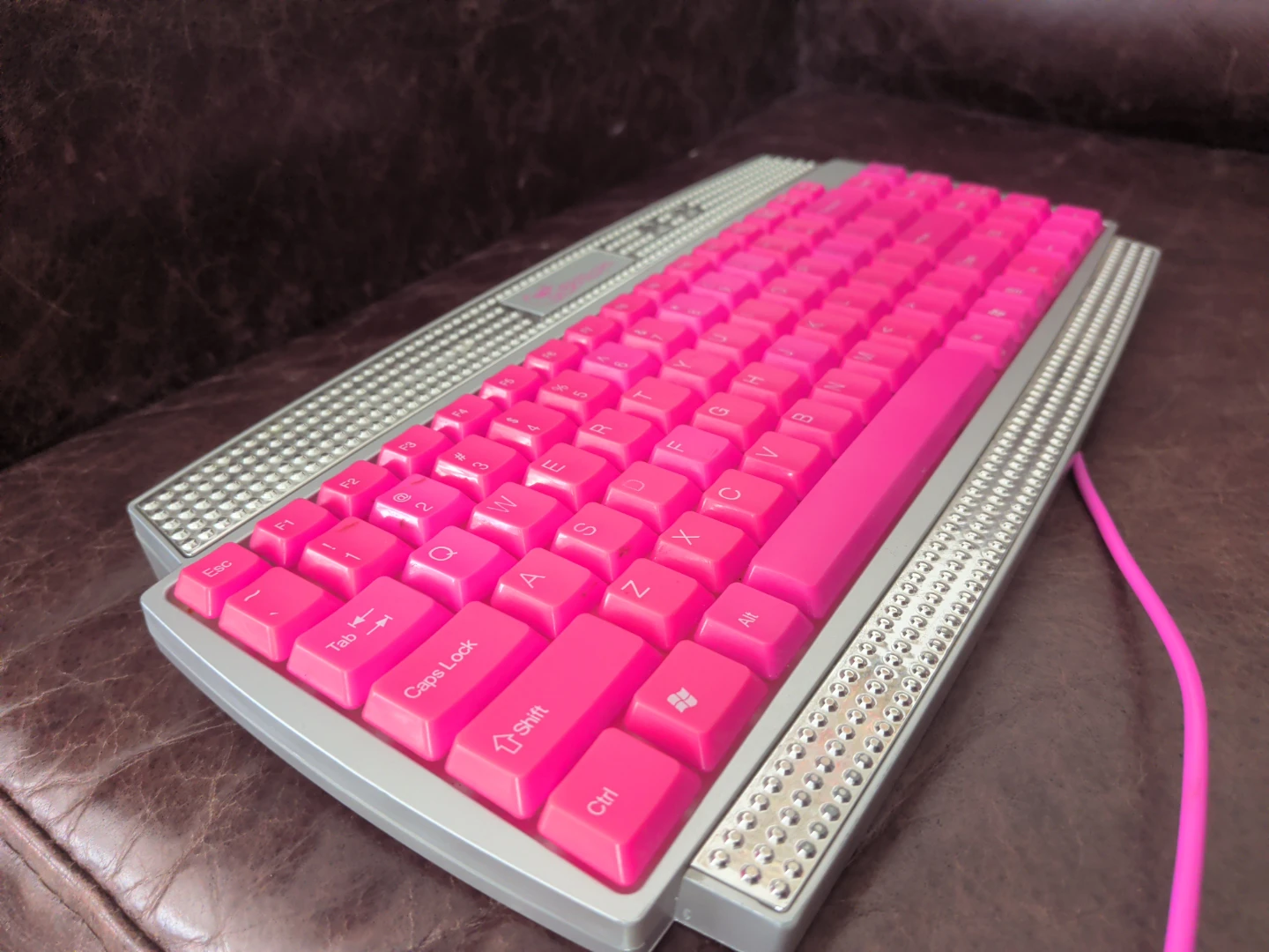 Limited 2000s Pink Bratz Computer Keyboard - photo 3