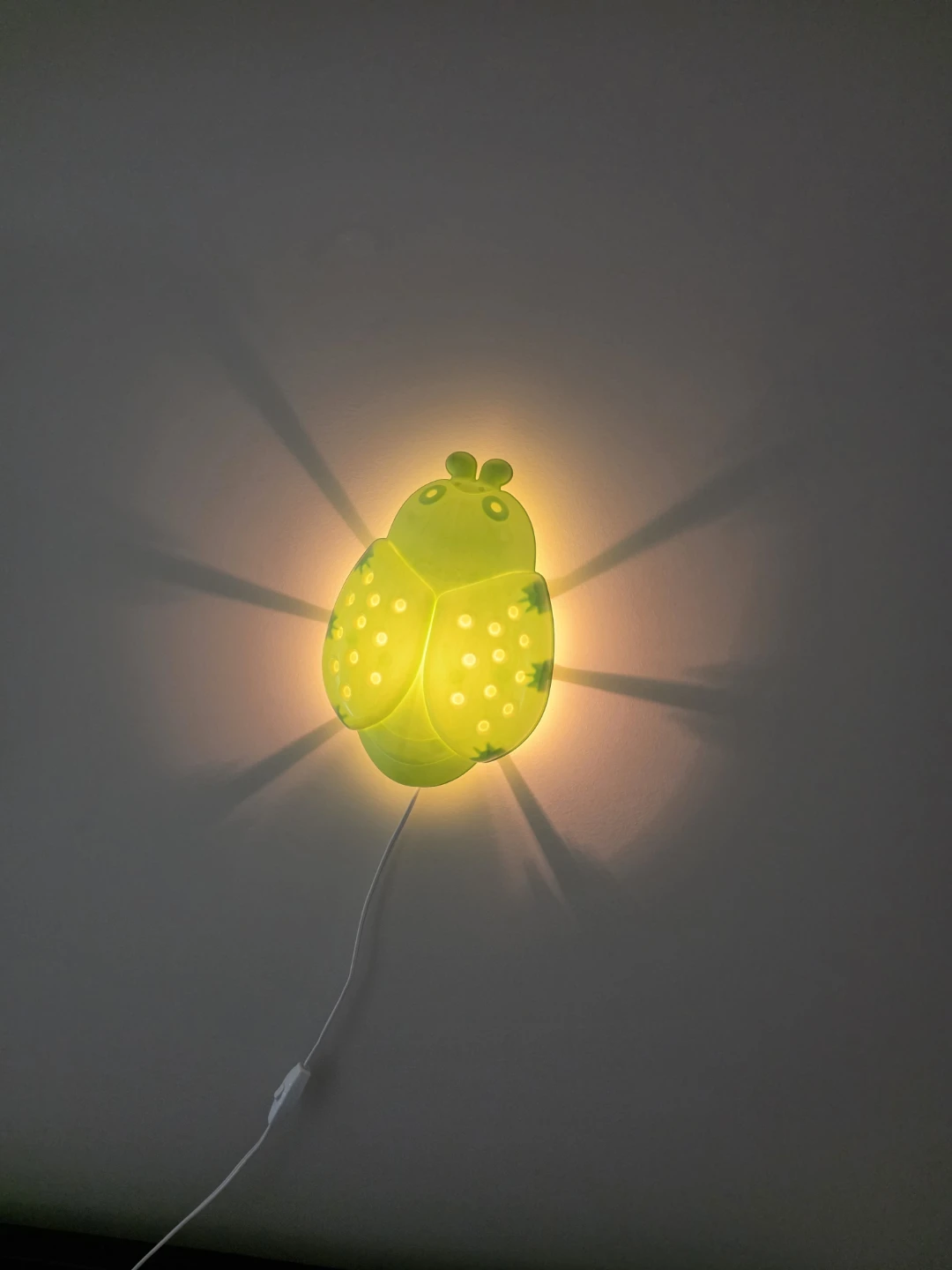 Lime Green Ladybug Night Light - photo 4