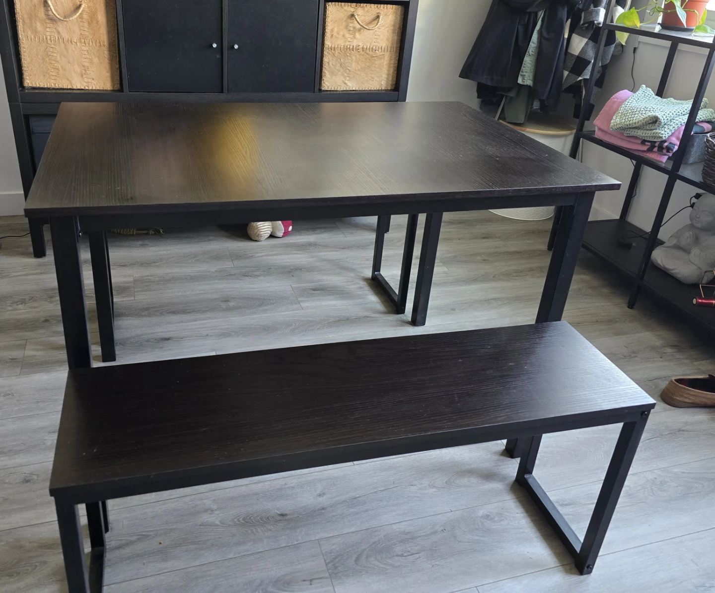 Table with benches