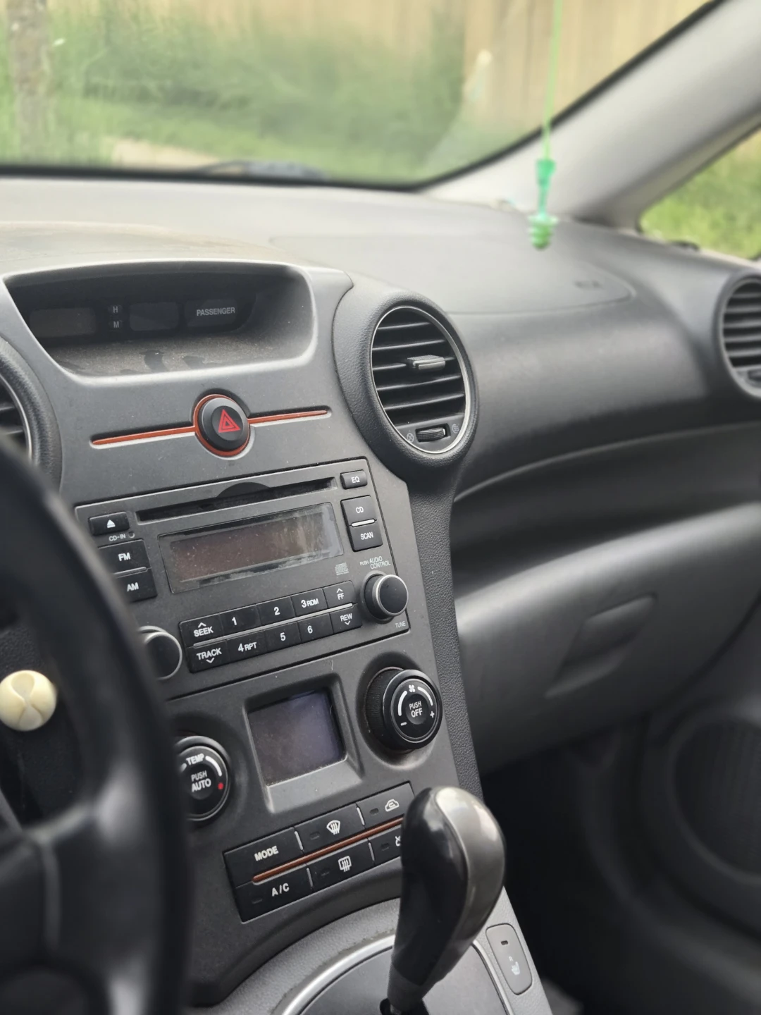 2007 Kia Rondo - photo 4