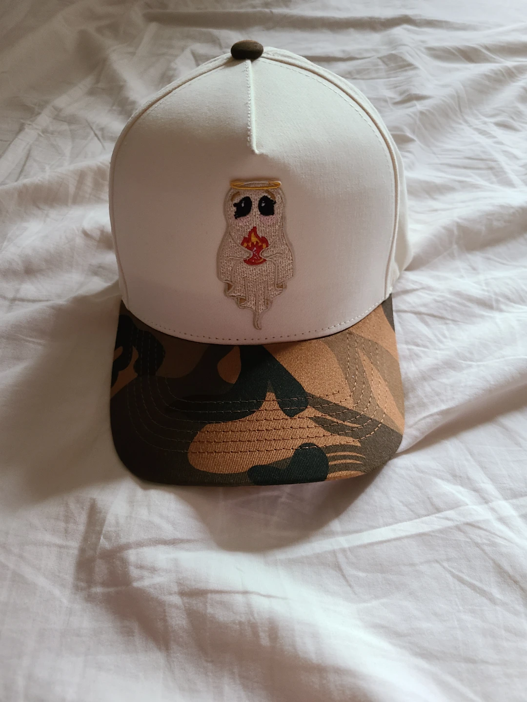 Lightweight snap back cap