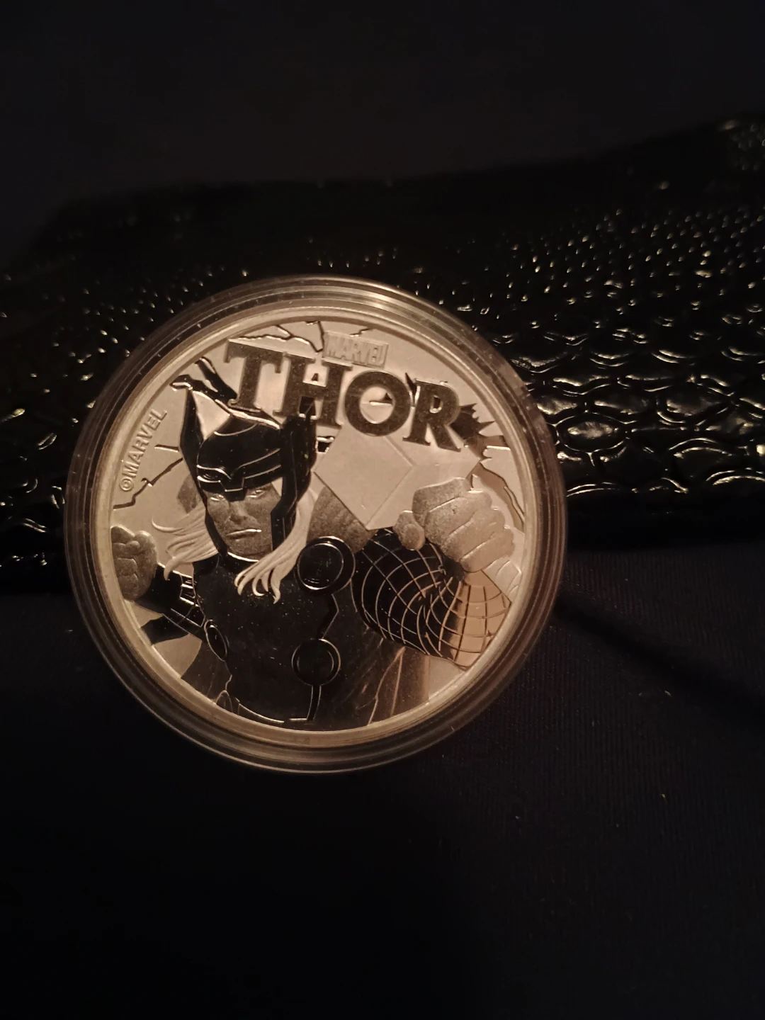 Marvel Thor 1 oz Silver Coin Tuvalu 2018 - photo 2