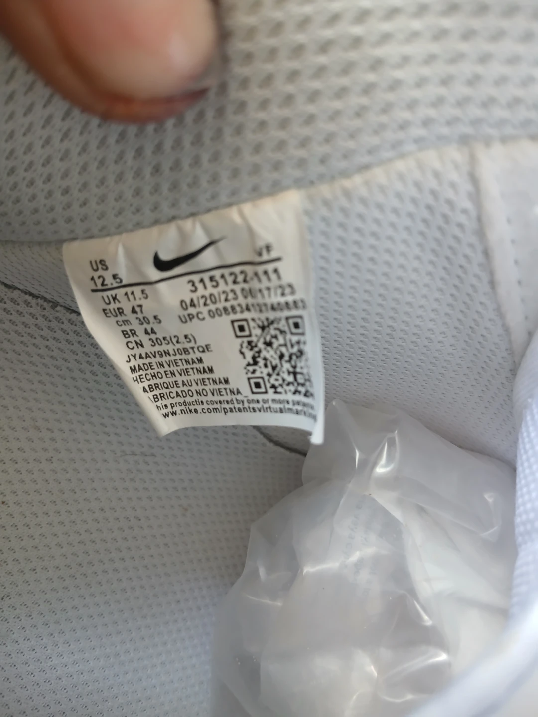 Nike Air Force 1 White Sneakers US 12.5 - photo 4