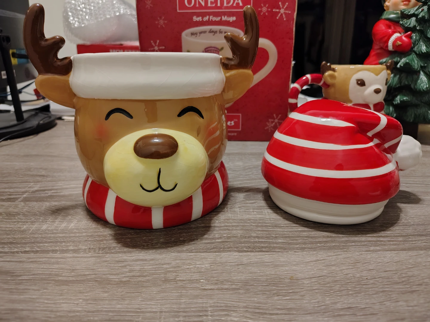 Christmas Reindeer Cookie Jar & Holiday Figurine Set - photo 5