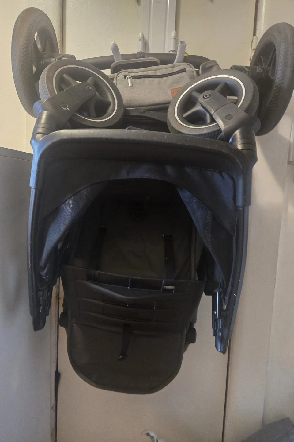 Joie Baby Car Seat and Stroller Travel System - photo 4