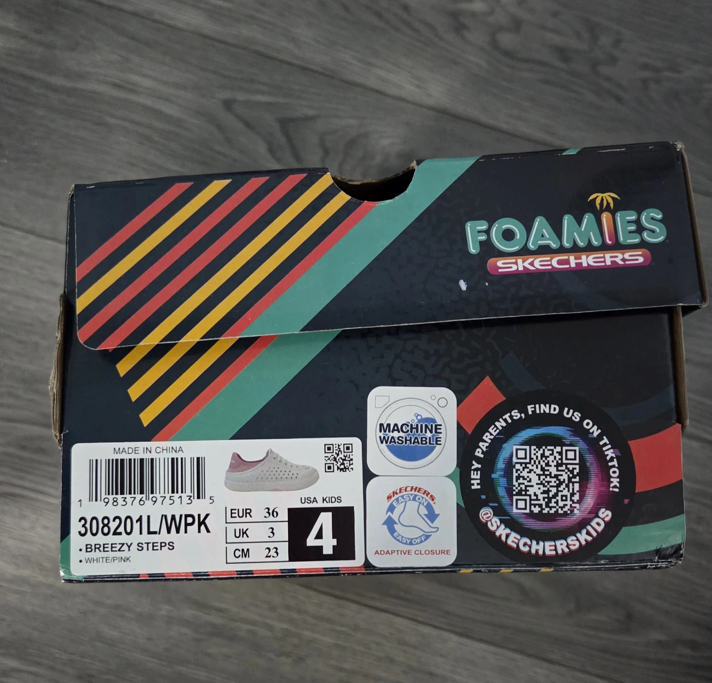 Skechers Foamies Breezy Steps Kids Shoes Size 4 - photo 3