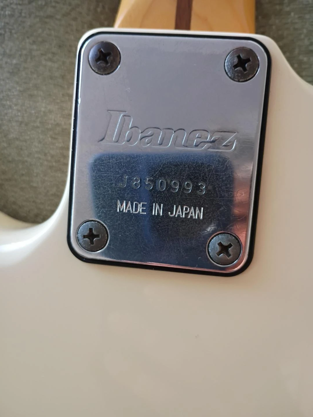 1985 Ibanez Roadstar II RS140 Electric Guitar - photo 3