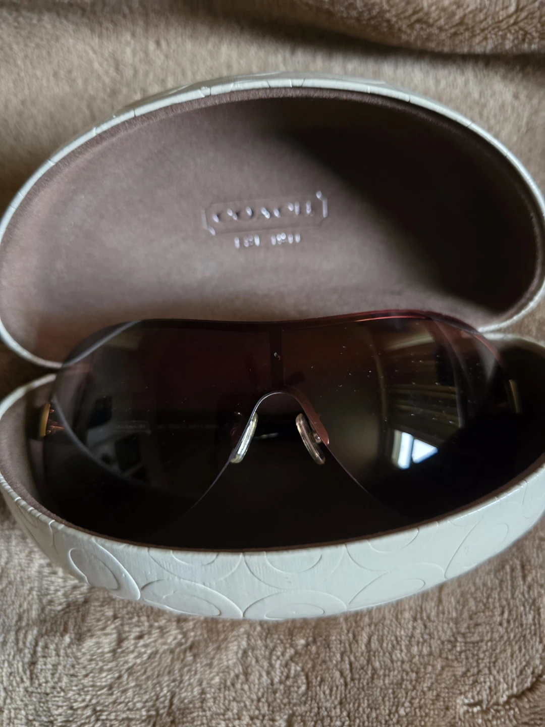 Coach Sunglasses with Case - photo 2