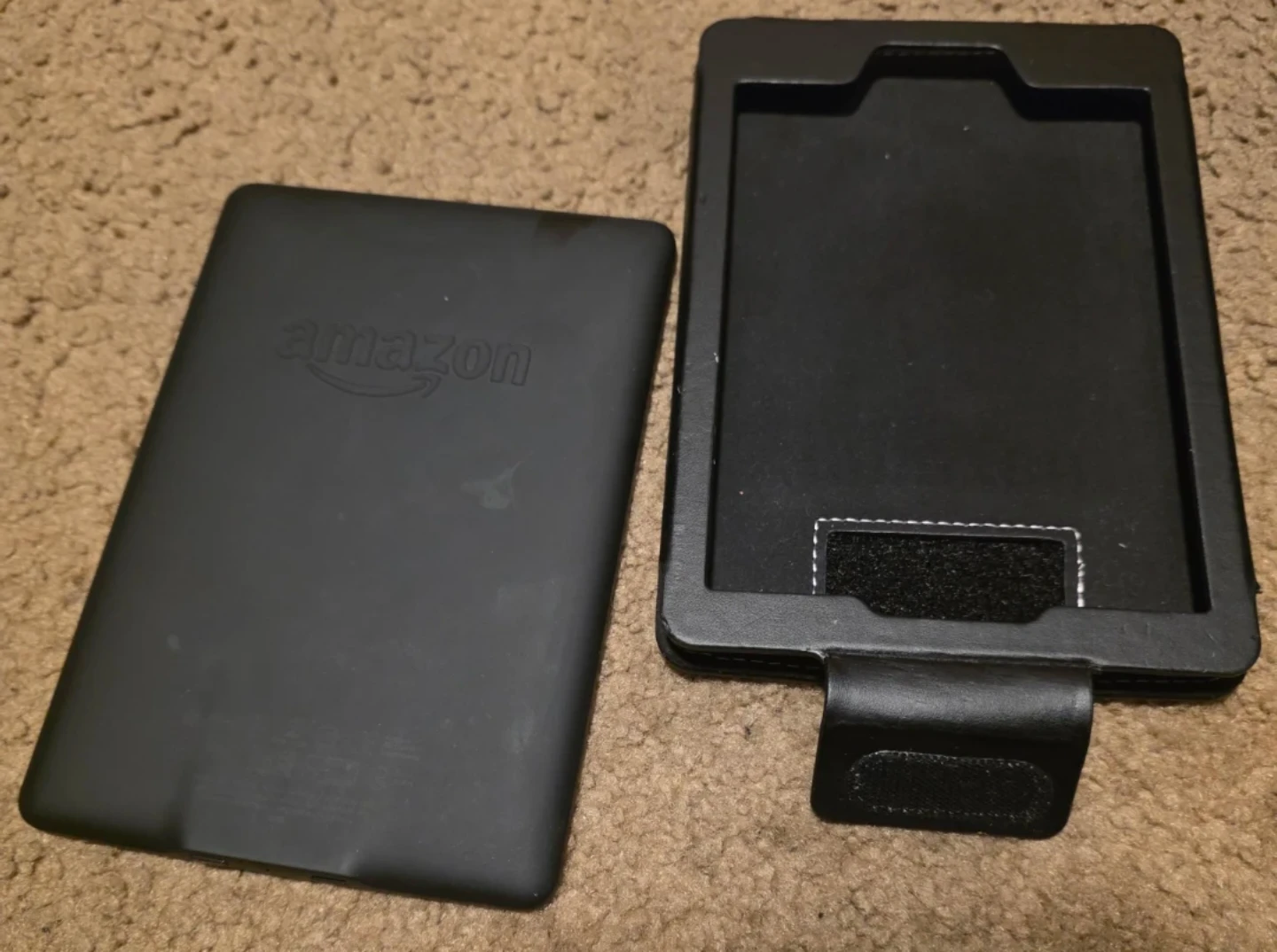 Amazon Kindle E-Reader with Case - photo 3