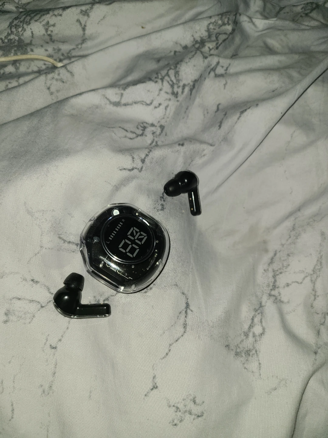 Black Wireless Earbuds with Charging Case - photo 2
