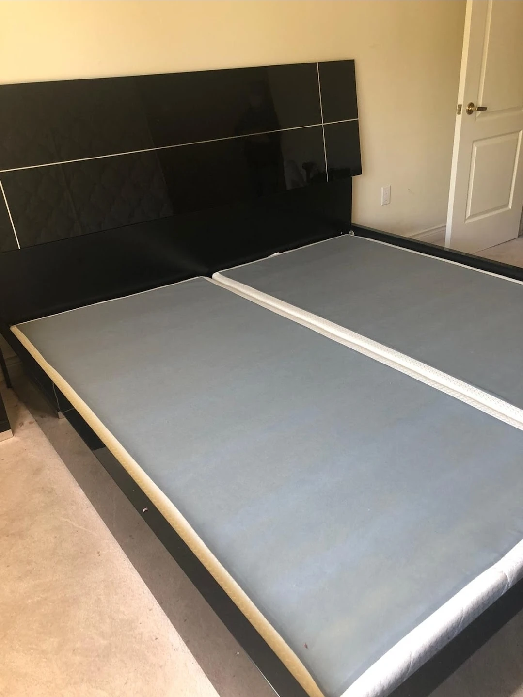 Black Modern Platform Bedroom Set with Glossy Headboard - photo 4