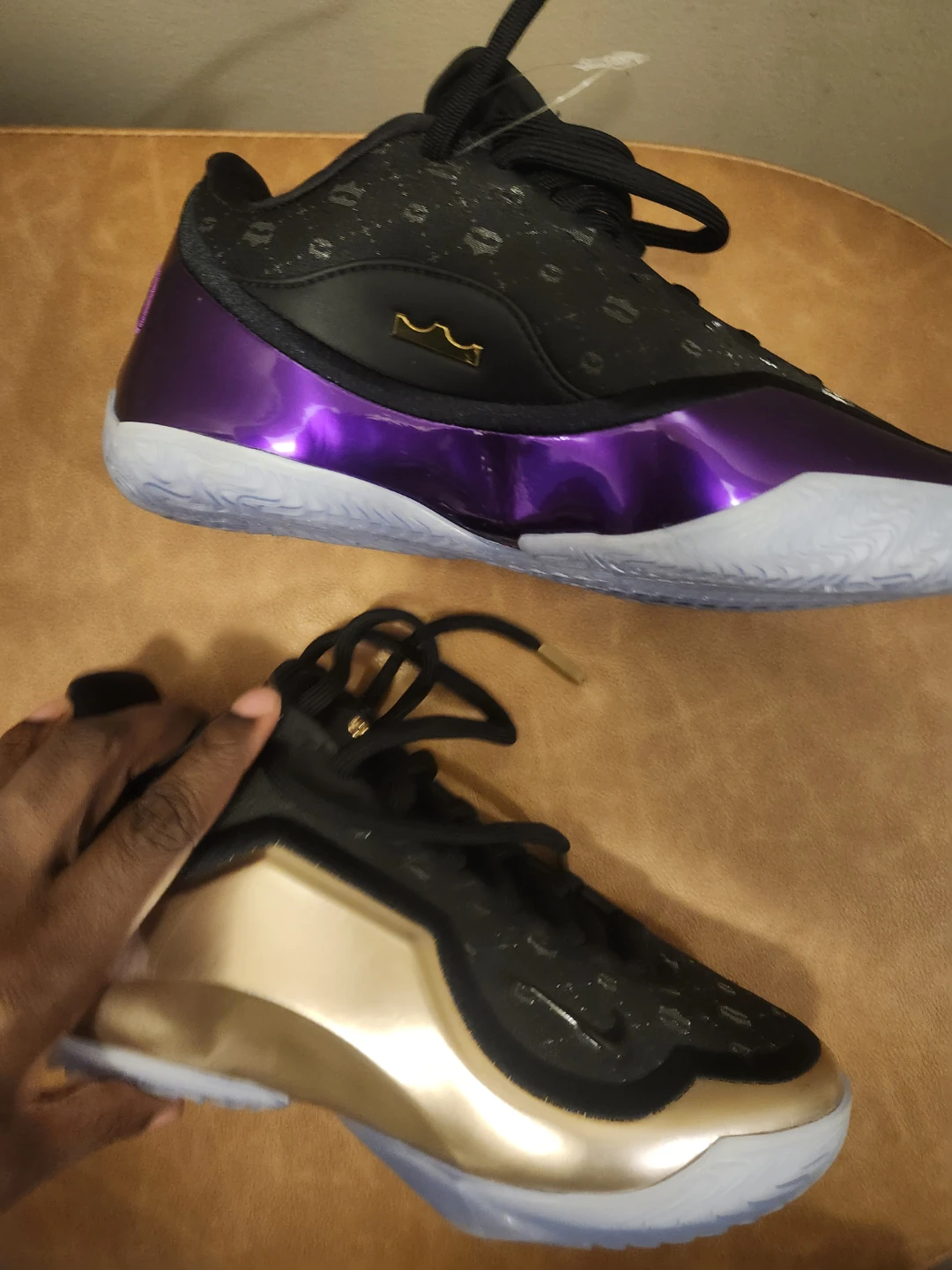 Nike LeBron Witness 5 "Chosen" Basketball Shoes - photo 2