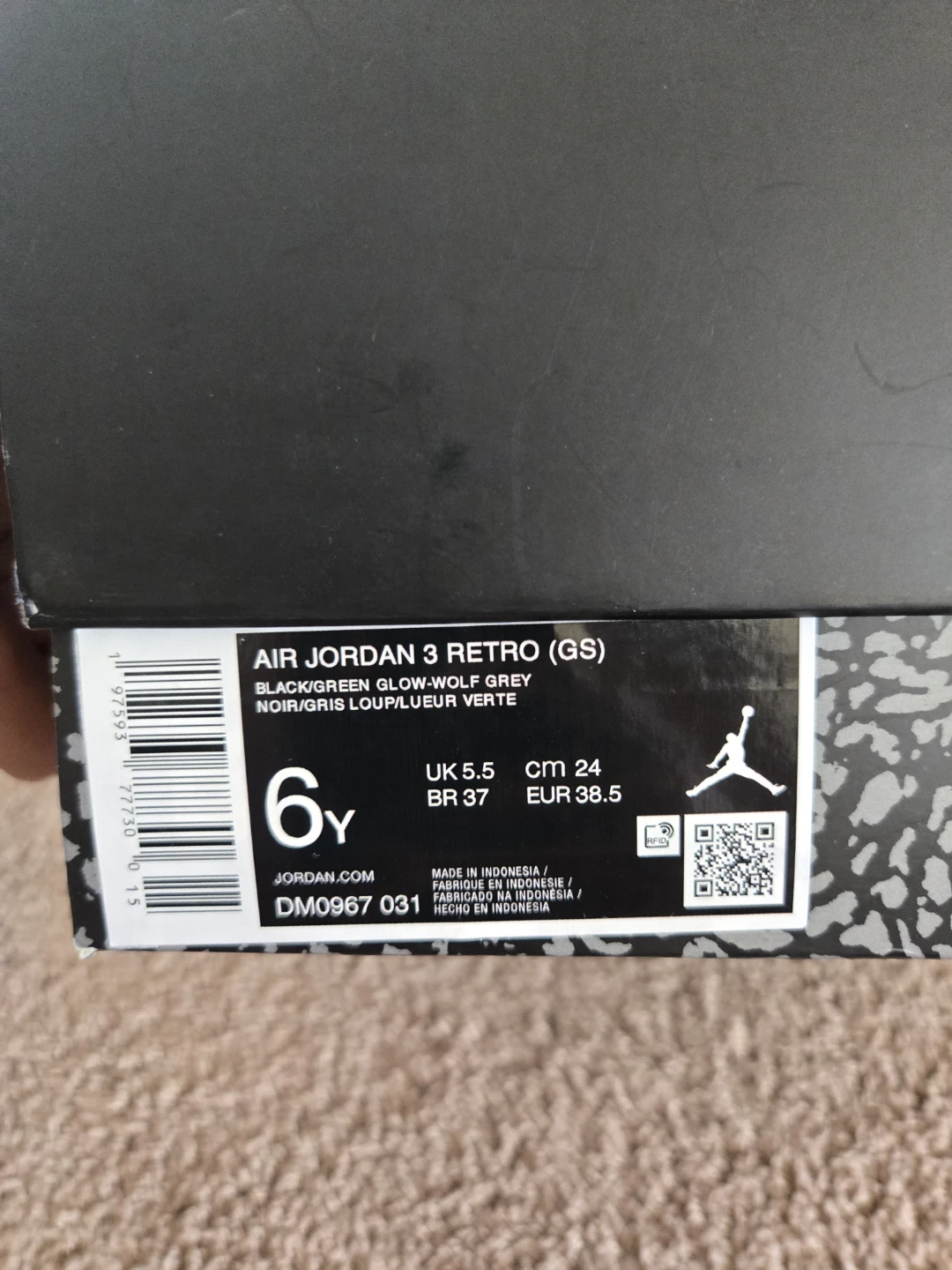 6Y Jordan 3 Retro WORE 2 TIMES - photo 2