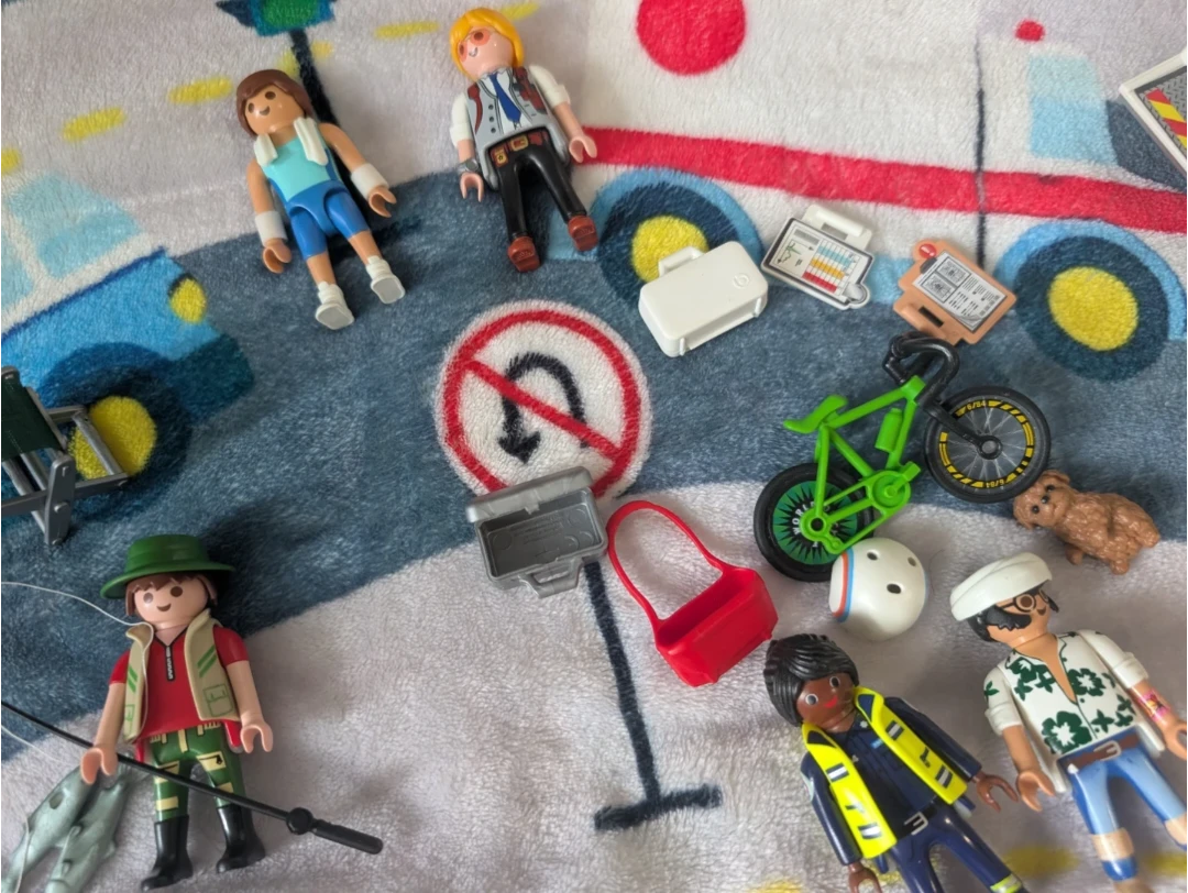Playmobil Ambulance, Pediatrician and More! - photo 4