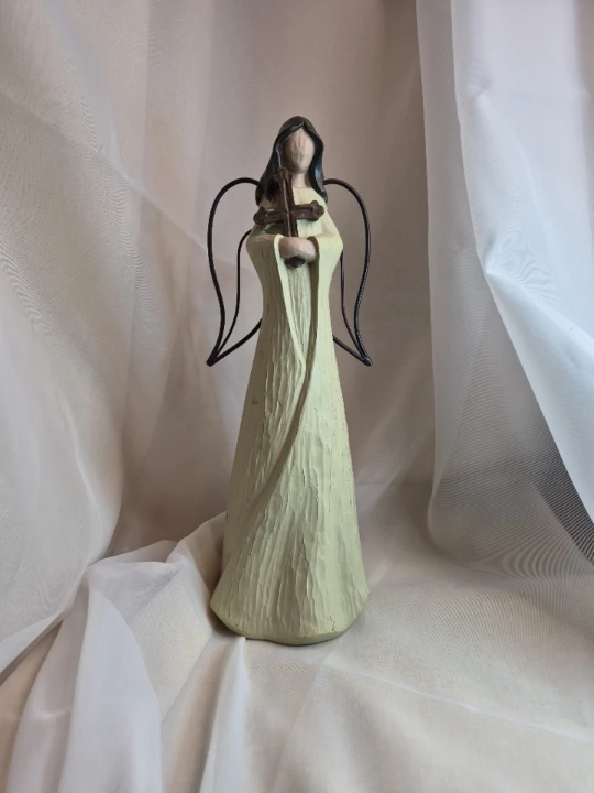 12" Angel Of Faith Figurine
