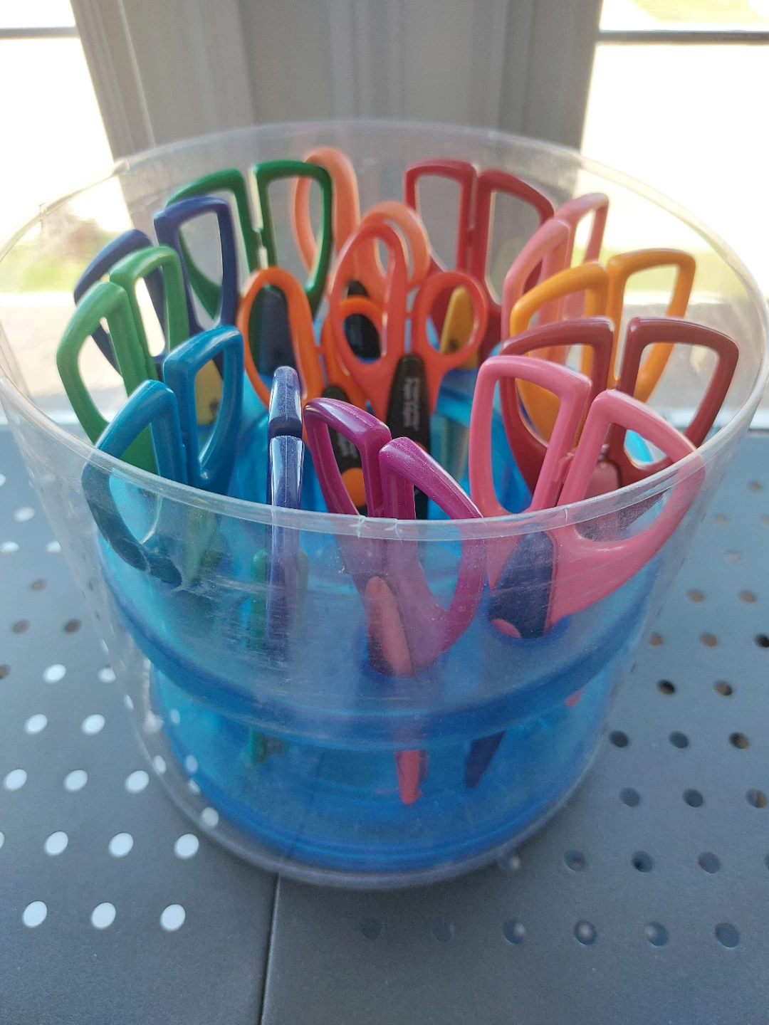 Fiskars Paper Edgers & Provo Craft Specialty Scissors - photo 2