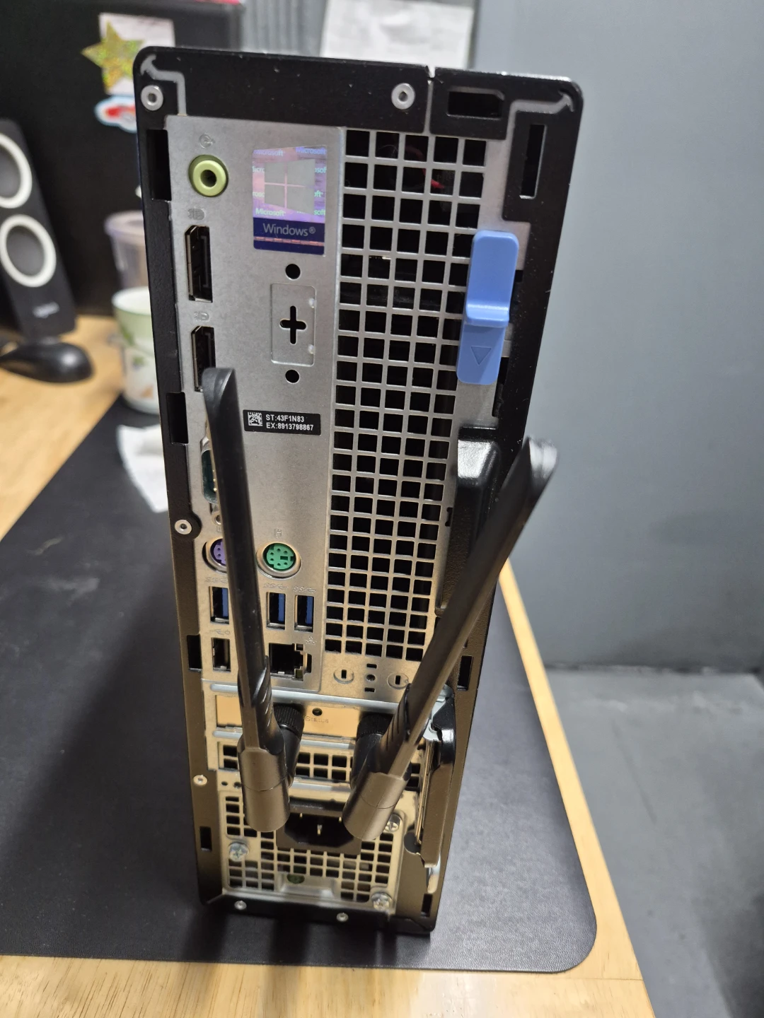 Dell OptiPlex 7080 Desktop Computer - photo 4