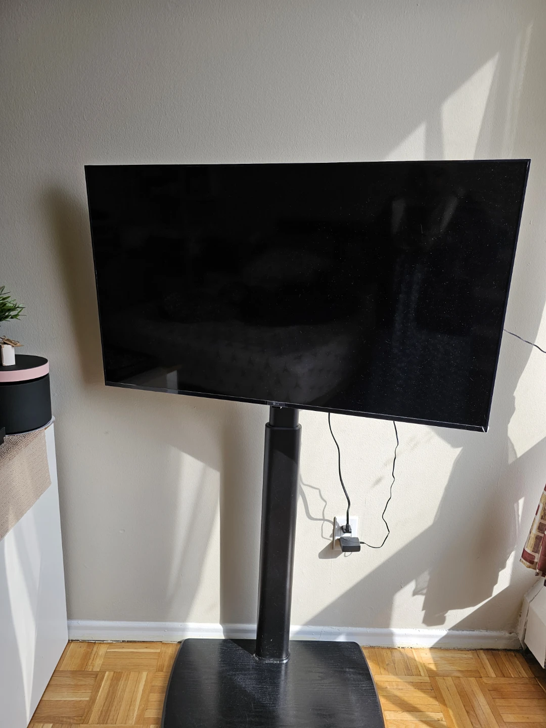 43" LG UHD Al UT75 Smart TV 2024 Black for sale - photo 3